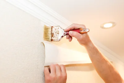 Pose de papier peint à Vandrimare — revêtements muraux et toiles de verre